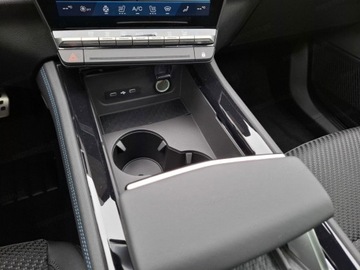 Renault Austral 1.2  E-Tech Full Hybrid 200KM 2025 Od ręki - Esprit Alpine 1.2 E-Tech 200KM / Pakiet Harman Kardon, zdjęcie 8