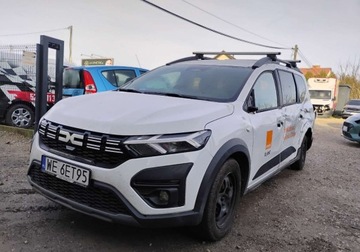 Dacia Jogger 1.0 TCe 110KM 2024 Dacia Jogger 2024r, 1.0 Benzyna. Uszkodzone boki. Poobijany. VAT 23 brutto