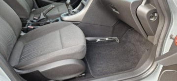 Opel Astra J Hatchback 5d 1.7 CDTI ECOTEC 110KM 2010 Opel Astra Jeden Właściciel Zarejestrowany 1.7, zdjęcie 31