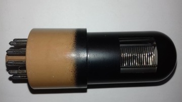 FOTOPOWIELACZ 1P28 RCA