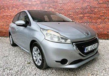 Peugeot 208 I Hatchback 3d 1.2 VTI 82KM 2013 Peugeot 208 Czujniki Kamera niski przebieg Gwarancja w cenie WarszawaVLAV, zdjęcie 1