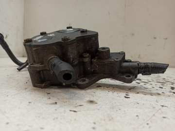 VOLKSWAGEN PASSAT B6 1.9 TDI ВАКУУМНЫЙ НАСОС 038145209A