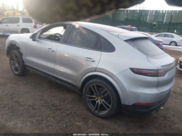 Porsche Cayenne III 2021 Porsche Cayenne Coupe 2021 3.0 Benzyna 335KM, zdjęcie 3