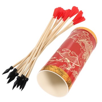 КРАСНЫЕ СПОРТИВНЫЕ ИГРУШКИ