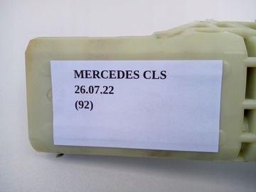MECHANIZMUS MOTOREK PODHLAVNÍKU ZADNÍ MERCEDES CLS W219