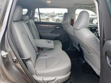 Toyota Highlander III 2020 Toyota Highlander 2020 TOYOTA HIGHLANDER HYBRID LIMITED 2.5 Hybryda 243KM, zdjęcie 11