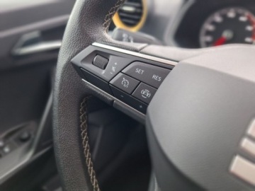 Seat Arona Crossover Facelifting 1.0 TSI 110KM 2022 Seat Arona serwis ASO 1.0TSI 110KM bezwypadkowy pakiety FullLink alufelgi, zdjęcie 16