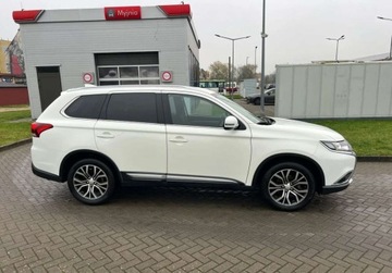 Mitsubishi Outlander III SUV Facelifting 2017 2.0 150KM 2019 Mitsubishi Outlander Sprowadzony Cena za auto juz zarejestrowane w Polsce., zdjęcie 2