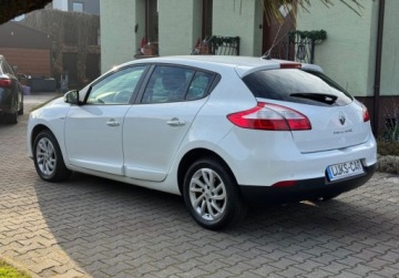 Renault Megane III Hatchback Facelifting 2013 1.6 16V 110KM 2014 Renault Megane 1.6 110KM R-link Climatronic Navi Serwis Bezwypadkowy Dla w, zdjęcie 3