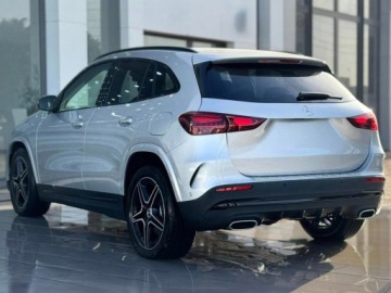 Mercedes GLA II Off-roader Facelifting 1.3 200 163KM 2026 MERCEDES-BENZ GLA 200 AMG Line Suv 1.3 (163KM) 2026, zdjęcie 4