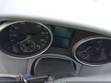 Mercedes Klasa M W164 2008 Mercedes-Benz ML 550 4Matic 2008 5.5 Benzyna 382KM, zdjęcie 6