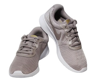 nike tanjun 41