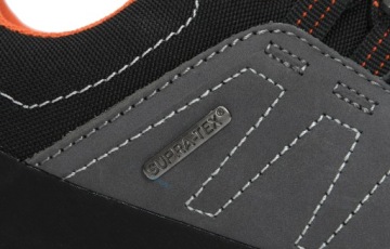 МУЖСКИЕ ТРЕККИНГОВЫЕ ОБУВИ BERGSON KIBO LOW STX 47