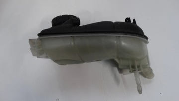 NÁDRŽ VYROVNÁVACÍ A2465000049 MERCEDES A TŘÍDA W176