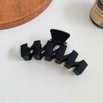 M315 ПРЯЖКА, ЧЕРНАЯ ШАПКА, ЧЕЛЮСТЬ