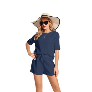 Женские спортивные костюмы, комплекты из блузки и шорт на лето