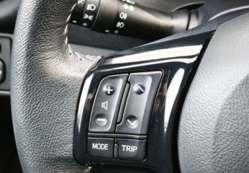 Toyota Yaris III Hatchback 5d Facelifting 2017 1.5 Dual VVT-iE 111KM 2018 Toyota Yaris Selection, Tempomat, Kamera cofania, 2 strefowa klimatyzacja,, zdjęcie 20