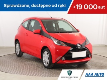 Toyota Aygo II Hatchback 5d 1.0 VVT-i 69KM 2014 Toyota Aygo 1.0 VVT-i, Salon Polska, Klima