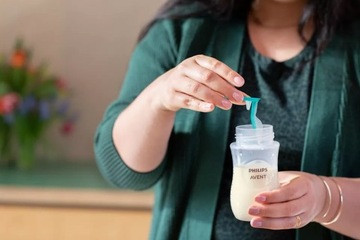 Philips Avent Антиколиковая бутылочка с крышкой 260 мл