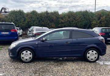 Opel Astra H Hatchback 5d 1.4 TWINPORT ecoFLEX 90KM 2006 Opel Astra 2006 r. 1.4 Benzyna 90KM, zdjęcie 2