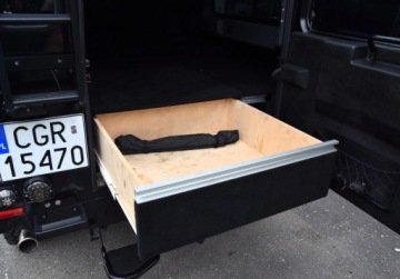 Land Rover Defender III 90 Station Wagon 2.2 TD4 122KM 2013 Land Rover Defender Faktura VAT 23 2.2 Diesel 122KM, zdjęcie 21