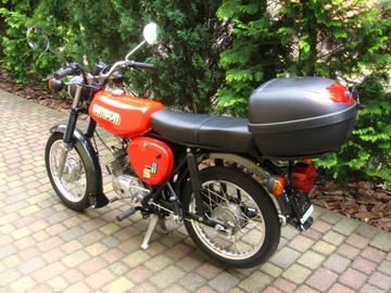КНЯЗВ - КОРОБКА + КРЕПЛЕНИЕ КОРОБКИ SIMSON S51 S50 S70