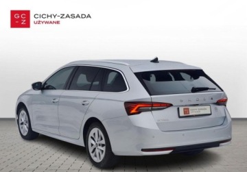 Skoda Octavia IV Liftback 1.5 TSI EVO 150KM 2024 Skoda Octavia SalonPL 1.5eTSI mHEV 150KM DSG Selection ASO Virtual Matrix, zdjęcie 2