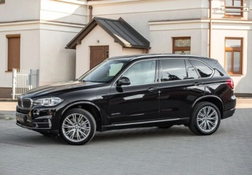 BMW X5 F15 SUV xDrive40e 313KM 2016 BMW X5 40e 313KM INDYVIDUAL Skora Pano Navi Full Serwis Gwarancija, zdjęcie 34