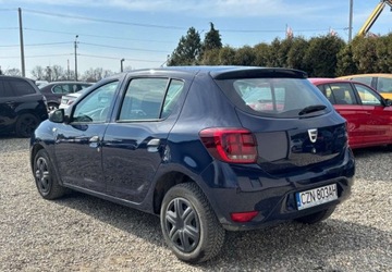 Dacia Sandero II Hatchback 5d Facelifting 1.0 SCe 73KM 2017 Dacia Sandero Samochod z gwarancja Benzyna 73KM, zdjęcie 2