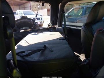 Jeep Wrangler IV 2023 Jeep Wrangler 2-Door Rubicon 2023 3.6 Benzyna 285KM, zdjęcie 12