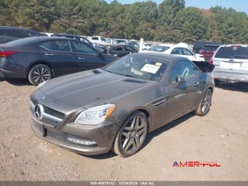 Mercedes SLK R172 2015 Mercedes-Benz SLK 2015r., SLK 250, 1.8L 1.8 Benzyna 201KM, zdjęcie 2