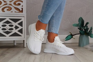 КРОССОВКИ ЖЕНСКИЕ, ЛЕГКИЕ, СПОРТИВНЫЕ ОБУВИ НА НАКОПЛЕНИИ