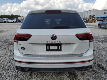 Volkswagen Tiguan II 2022 Volkswagen Tiguan 2022 VOLKSWAGEN TIGUAN SE R-LINE BLACK 2.0 Benzyna 184KM, zdjęcie 6