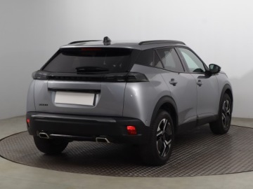 Peugeot 2008 II SUV Facelifting 1.2 PureTech 130KM 2024 Peugeot 2008 1.2 PureTech, Salon Polska, zdjęcie 4