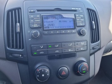 Hyundai i30 I Hatchback 1.4 109KM 2010 Hyundai i30 Hyundai i30 1.4 Base 1.4 Benzyna 109KM, zdjęcie 17