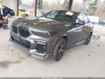 BMW X6 G06 2020 BMW X6 M50i 2020 4.4 Benzyna 523KM, zdjęcie 2
