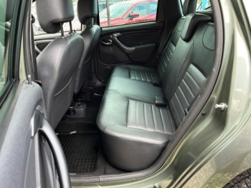 Dacia Duster I SUV Facelifting 1.2 TCe 125KM 2014 Dacia Duster Navi / Skóry / Benzyna / 1 Rej. 2015, zdjęcie 31