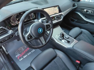 BMW Seria 3 G20-G21 Touring 2.0 330e 292KM 2021 BMW Seria 3 330 E xDrive Radar Kamera M pakiet 2.0 Hybryda Plug-in 292KM, zdjęcie 10