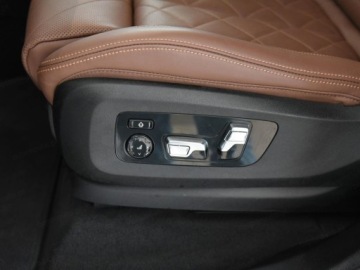 BMW X5 G05 SUV Facelifting 3.0 30d 298KM 2026 BMW X5 xDrive30d Sport Suv 2.0 (298KM) 2026, zdjęcie 7