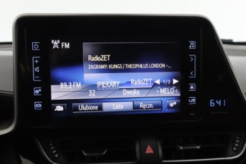 Toyota C-HR I Crossover 1.8 Hybrid 122KM 2018 Toyota C-HR 1.8 Hybrid, Salon Polska, zdjęcie 12