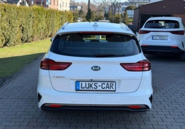 Kia Ceed II Kombi Facelifting 1.4 DOHC 100KM 2018 Kia Ceed 1.4 100KM Android Klima Kamera Led Bezwypadkowy Dla wymagajacy, zdjęcie 3