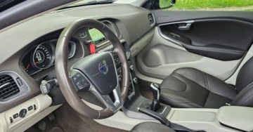Volvo 2015 Volvo V40 Cross Country Cross Country 2015r. Bardzo ladny samochod 2.0, zdjęcie 38