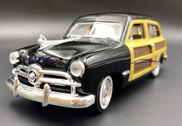 Ford Woody Wagon черный 1949 1:24 Motormax 73260