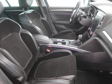 Renault Megane IV Grandtour 1.3 TCe 140 FAP 140KM 2019 Renault Megane 1.3 TCe, Salon Polska, Serwis ASO, zdjęcie 8