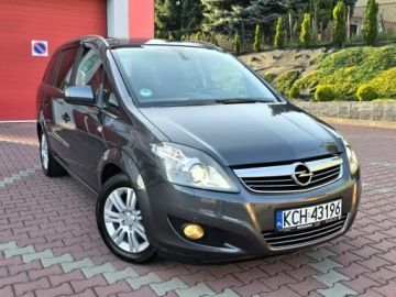 Opel Zafira B 1.8 ECOTEC 140KM 2012 Opel Zafira 7-os, Xenon, KlimaTronik, Grzane