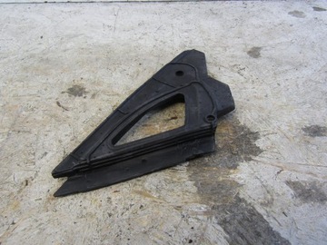 Mercedes E W213 уплотнитель левого зеркала A2138110398