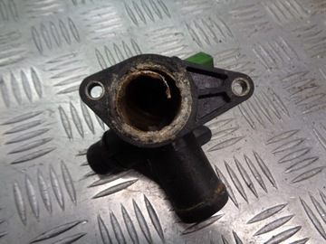 HRDLO VODY AUDI A4 B7 1.9 TDI 06B121133D