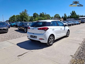 Hyundai i20 II 2016 Hyundai i20 1,2 benz klima elektryka wspomaganie 5 drzwi oplacony 1.2 75KM, zdjęcie 5
