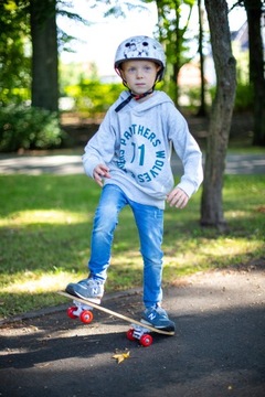 ДЕТСКИЙ СПОРТИВНЫЙ ВЕЛОСИПЕДНЫЙ ШЛЕМ AVENGERS M 52-56 см РЕГУЛИРУЕМЫЙ