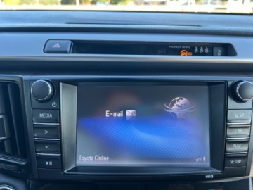 Toyota RAV4 IV MPV Facelifting 2.5 Hybrid 197KM 2017 Toyota RAV4 Toyota RAV 4 IV XENONYLEDYKamera cofania Bezwypadkowa 2.5, zdjęcie 15